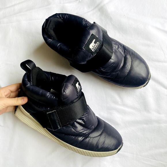 Sorel 10 black out n about puff sneakers - Picture 5 of 11